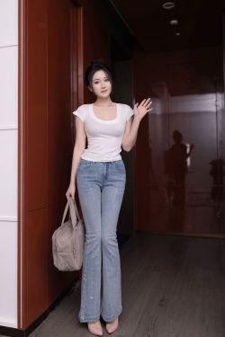前田佳織里 – おとなのかおり(142P)