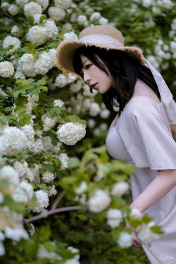 前田佳織里 – おとなのかおり(142P)