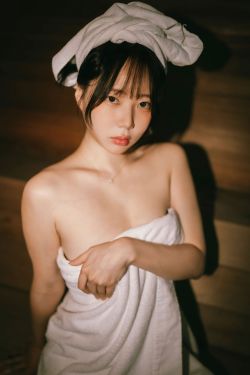 [秀人XiuRen] 2025.11.12 No.10978 杏子Yada(83P)