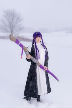 Janisa – 包裹不住的诱惑(5P)