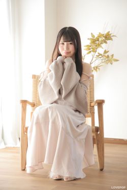 物恋传媒 No.2559 岚岚 – 皮鞋、厚灰丝、穿袜子(255P)
