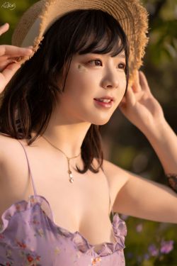 いくみ – (193iKkyu3) [Fantia] 2025年08月合集(178P)