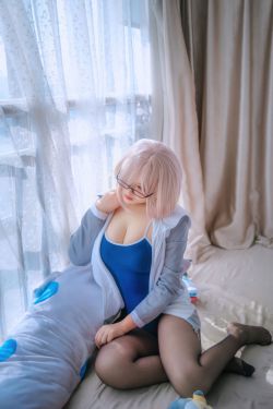 人气Coser 二佐Nisa – 玉藻前兔女郎(13P)
