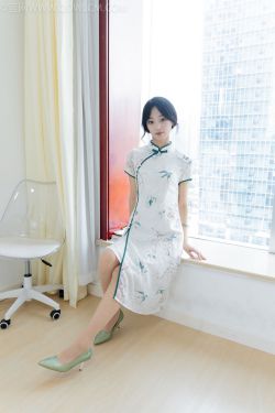 动漫博主 蠢沫沫 – 2025.04 自拍集(99P)