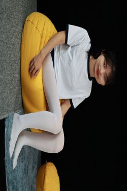 丝恋摄影 No.001 小梦 – 乐福鞋 厚白丝(243P)