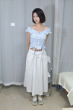 中村里帆 – Attention please(16P)