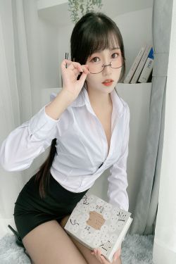 绮梦摄影 2024.09.22 No.030 yaya 珍藏无修无水印版 – 原图(418P)