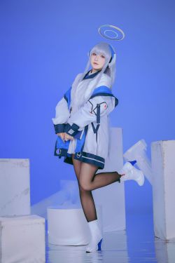 [秀人XiuRen] 2025.09.05 No.10737 鱼子酱Fish(74P)