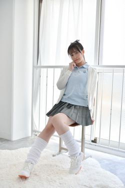 时安安 – 性感内衣(90P)