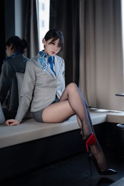 阿雪雪 – 午后女仆(95P)