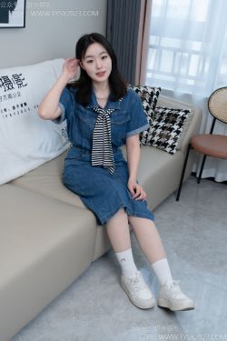 简喧 – 棚拍(71P)