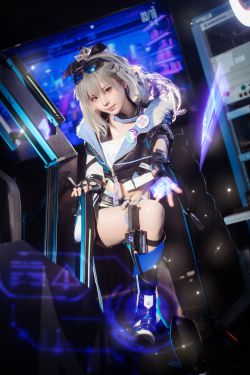 足愉心 No.019 果酱 （搭配：JK制服、小皮鞋、黑色丝袜、肉色打底裤）(109P)