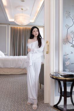 阿久津真央 – CHERUBIC(52P)