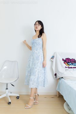白琮瑗 – 紫色情迷(80P)