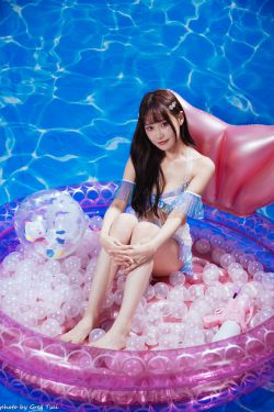 物恋传媒 No.2323 泡泡 – 汉服、平底鞋、过膝丝袜(153P)