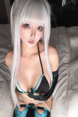 いくみ – (193iKkyu3) [Fantia] 2025年02月 Tiny Lingerie(39P)
