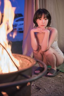菊地姫奈 – 圧倒的ヒロイン vol.1(46P)