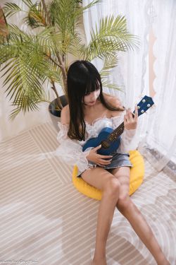 桜田茉央 – BLACK or WHITE(23P)