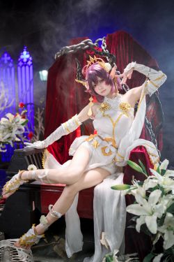 动漫博主 小仓千代w – 碧蓝档案 天雨亚子(37P)