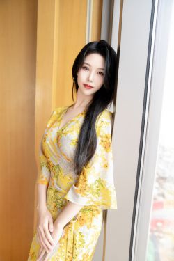 云溪溪 – 奶桃桃 珍珠(68P)