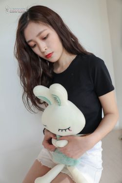 物恋传媒 No.2256 茯苓 -平底鞋、厚肉丝、厚黑丝、皮筋绑脚和挠脚心剧情(220P)