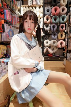 筱筱 – 北艺大校园(131P)