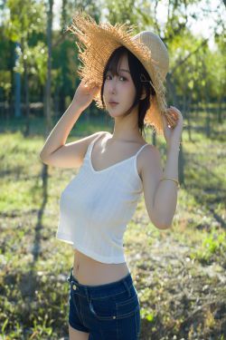 物恋传媒 No.2249 小影 -低跟鞋、厚黑丝(150P)
