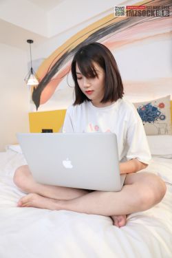 物恋传媒 No.2236 茯苓 -红色低跟鞋、厚款红色丝、皮筋绑脚老头乐挠脚剧情(160P)