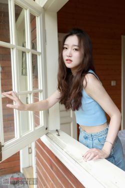 IESS异思趣向 – 模特： 兔兔 《可爱脚丫》(80P)