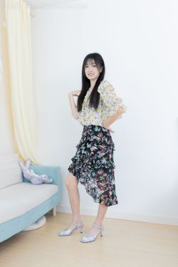 人气Coser二佐Nisa – 碧蓝水星纪念围裙(41P)