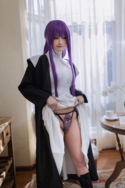 [秀人XiuRen] 2024.12.06 No.9563 唐翩翩(86P)