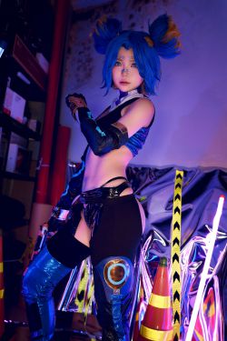 [LEEHEE EXPRESS] LEBE-217B – Che Che(46P)