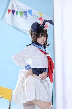 ZinieQ – Hololive Pekora(15P)