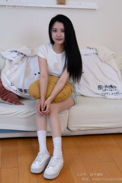 甜予摄影 No.096 澜澜 -板鞋、白棉袜、肉丝（脚尖加固款）(130P)