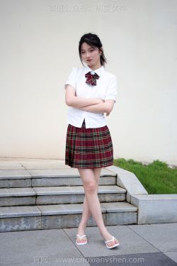 甜予摄影 No.096 澜澜 -板鞋、白棉袜、肉丝（脚尖加固款）(130P)