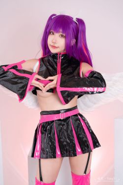 [SWEETBOX] YOONVELY – Vol.26 SANTA GIRL(82P)