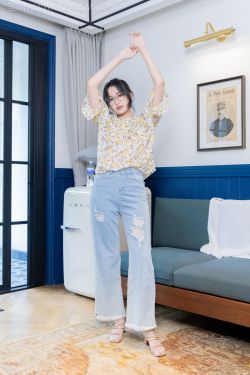 鹿八岁 – 堕落修女(61P)