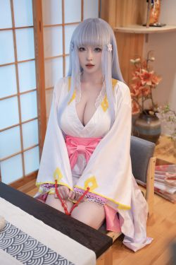 [秀人XiuRen] 2024.08.19 No.9032 拍黄瓜girl(81P)